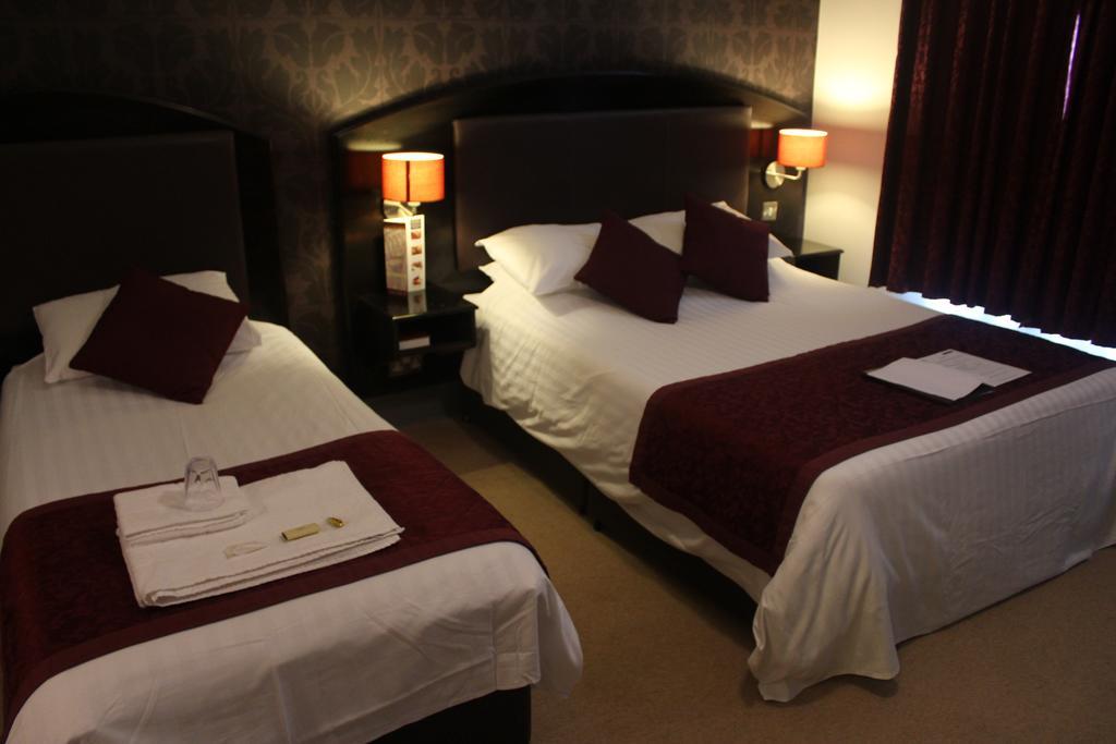 The Cathedral Hotel Salisbury Dış mekan fotoğraf